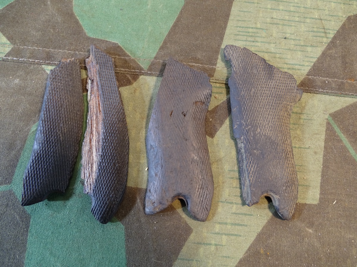 3 beschädigte Original Griffschalen für P 08 z.B. für Fundstück