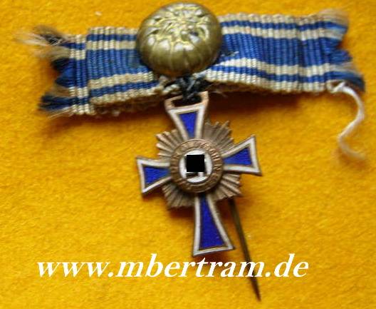 Ehrenkreuz der deutschen Mutter bronze, Miniatur an Schleife