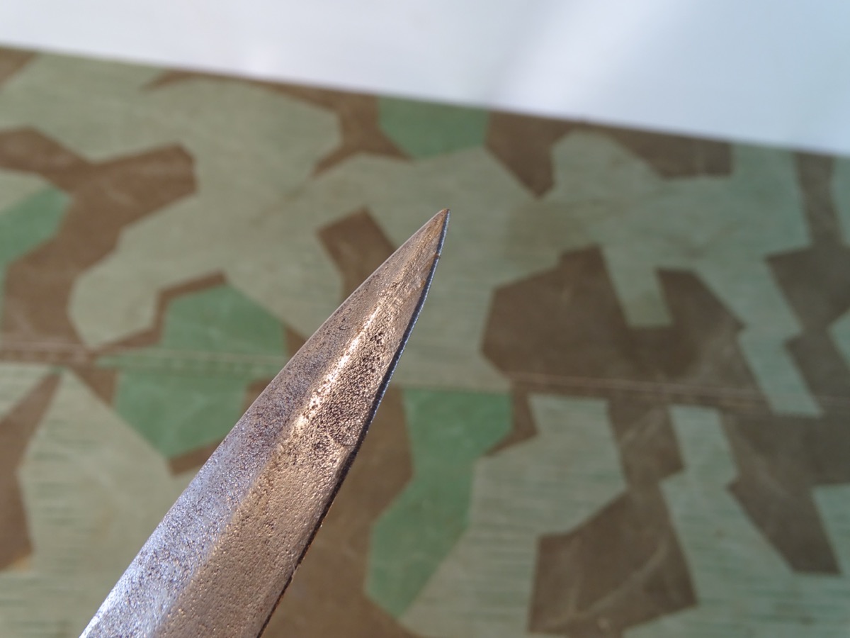 Kampfmesser / Stiefelmesser / Grabendolch der Luftwaffe mit LW Abnahme. Kampfmesser / Stiefelmesser / Grabendolch der Luftwaffe mit LW Abnahme.