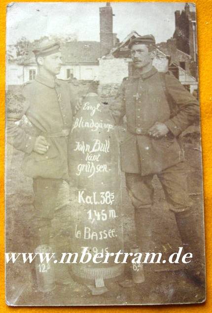 Postkartenfoto, 1.WK, engl. Blindgänger 38,5x145cm, 1915
