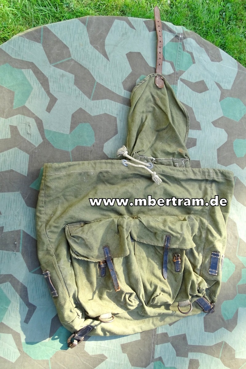 Wehrmacht / Waffen SS. Rucksack zum Einhängen in Y-Riemen um 1944