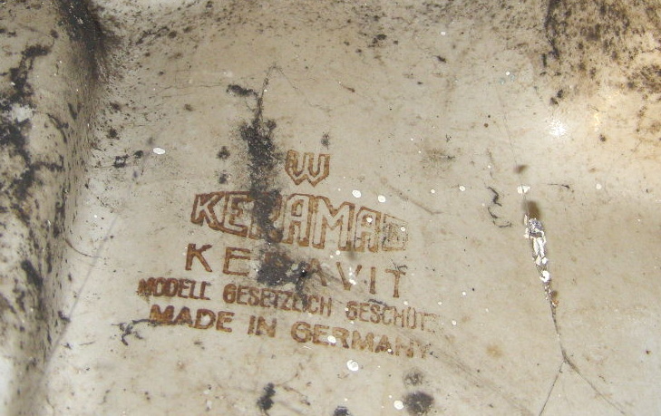 Kleines Bunker Handwaschbecken von 1942. ca. 53x40cm