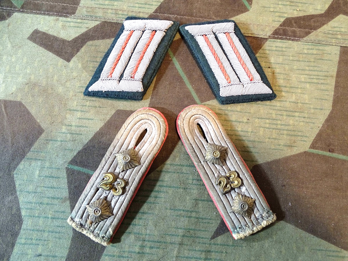 Satz Kragenspiegel und Schulterklappen Wehrmacht, Hauptmann, Panzer Rgt. 23