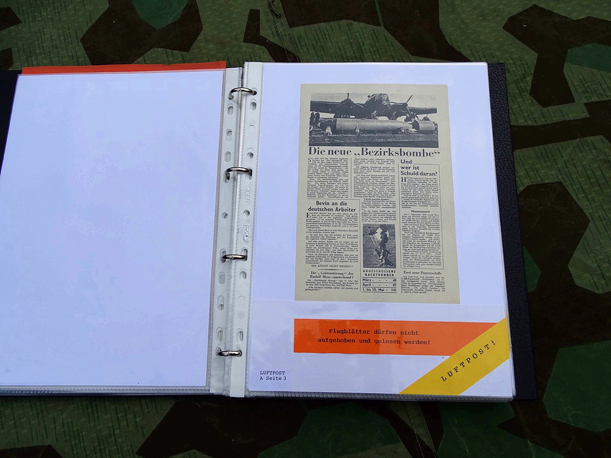 Ordner mit Allierten Abwurf Propaganda Flugblättern des 2. Weltkriegs, 17 Original, 10 Kopie Ordner mit Allierten Abwurf Propaganda Flugblättern des 2. Weltkriegs, 17 Original, 10 Kopie