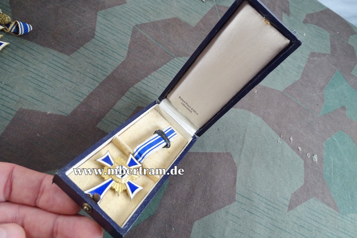 Ehrenkreuz der deutschen Mutter, Gold m. Etui, "Sieper &amp; Söhne Lüdenscheid"