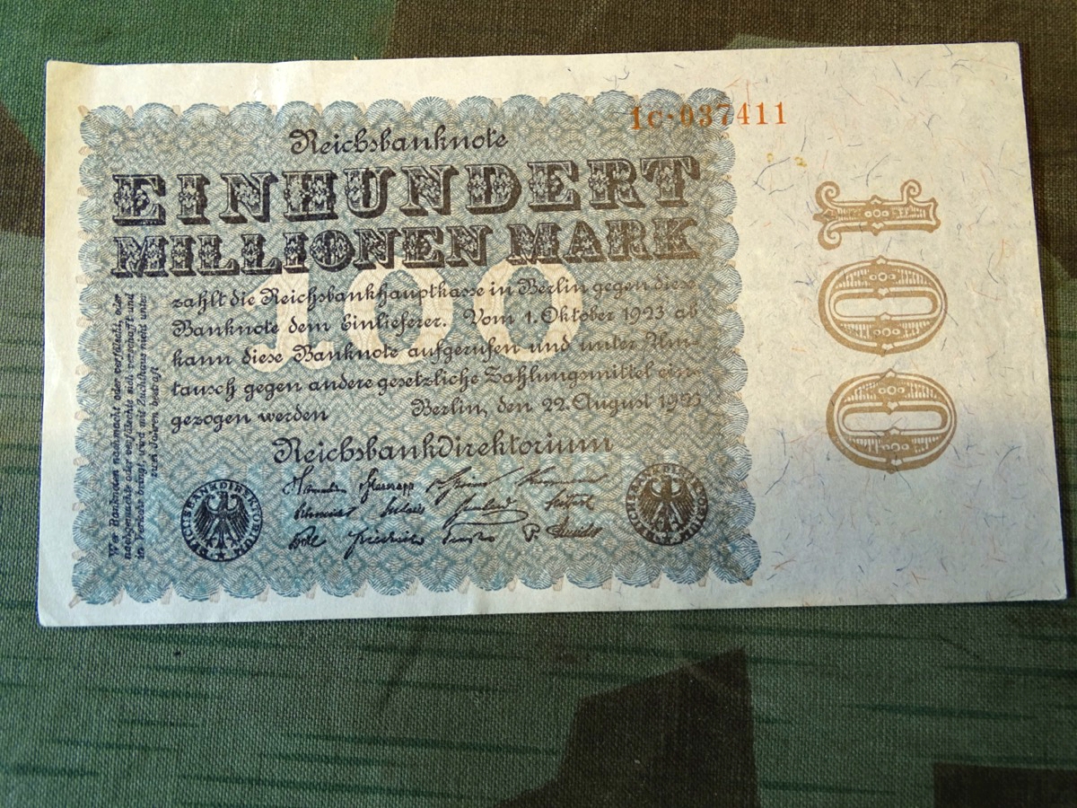 100 Millionen Reichsmark,  Original Geldschein goldene 20 `er Jahre und Inflationszeit... 