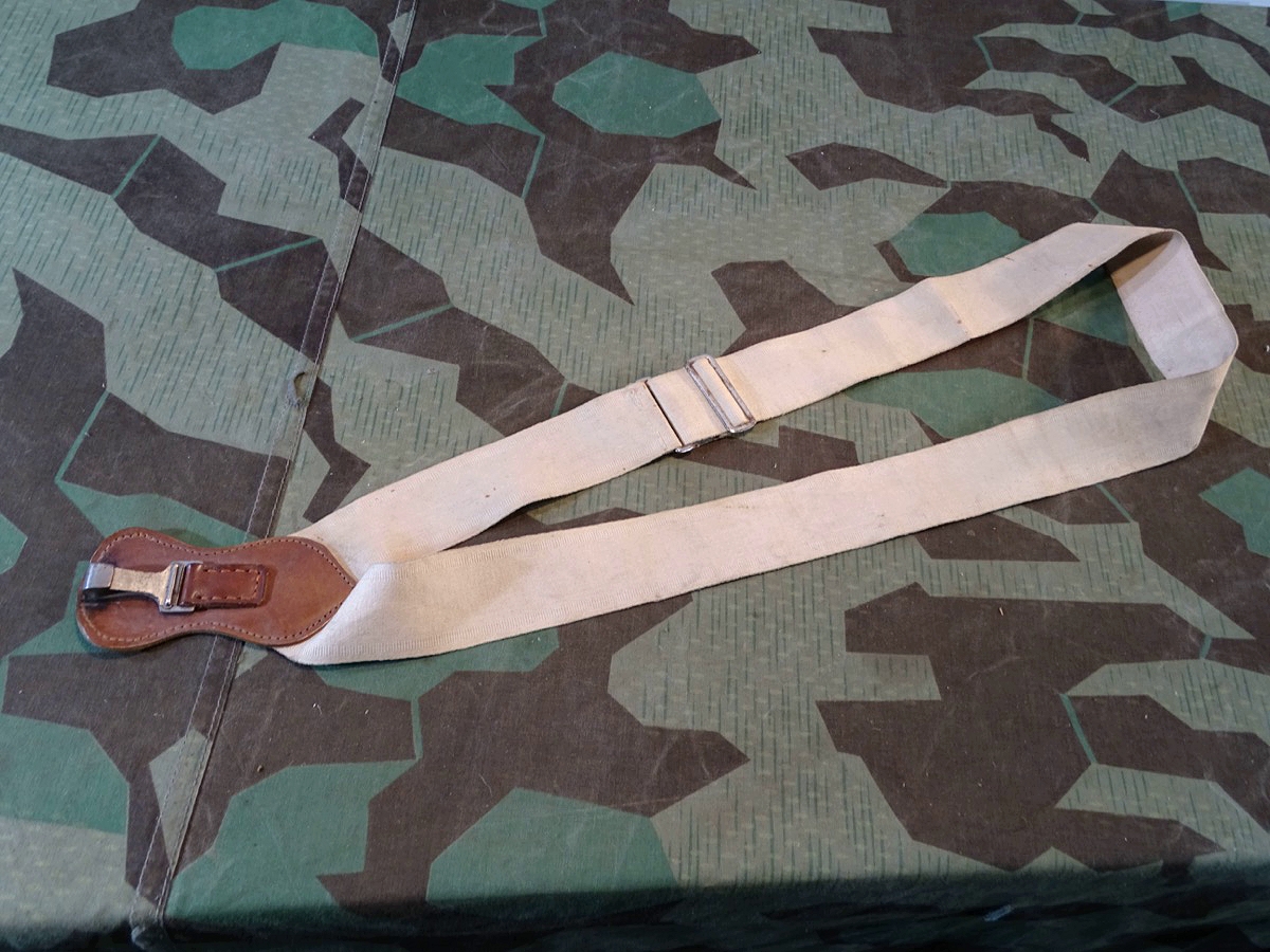 Wehrmacht Heer Schultertragegurt für den Säbel bzw. Offiziersdolch