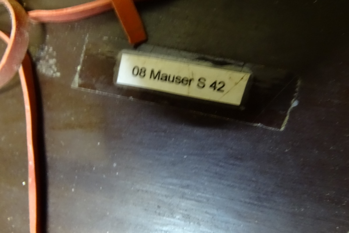 20071-11 135 Gussformen für historische Pistolen und MP / MG Griffschalen , komplettes Gewerbe