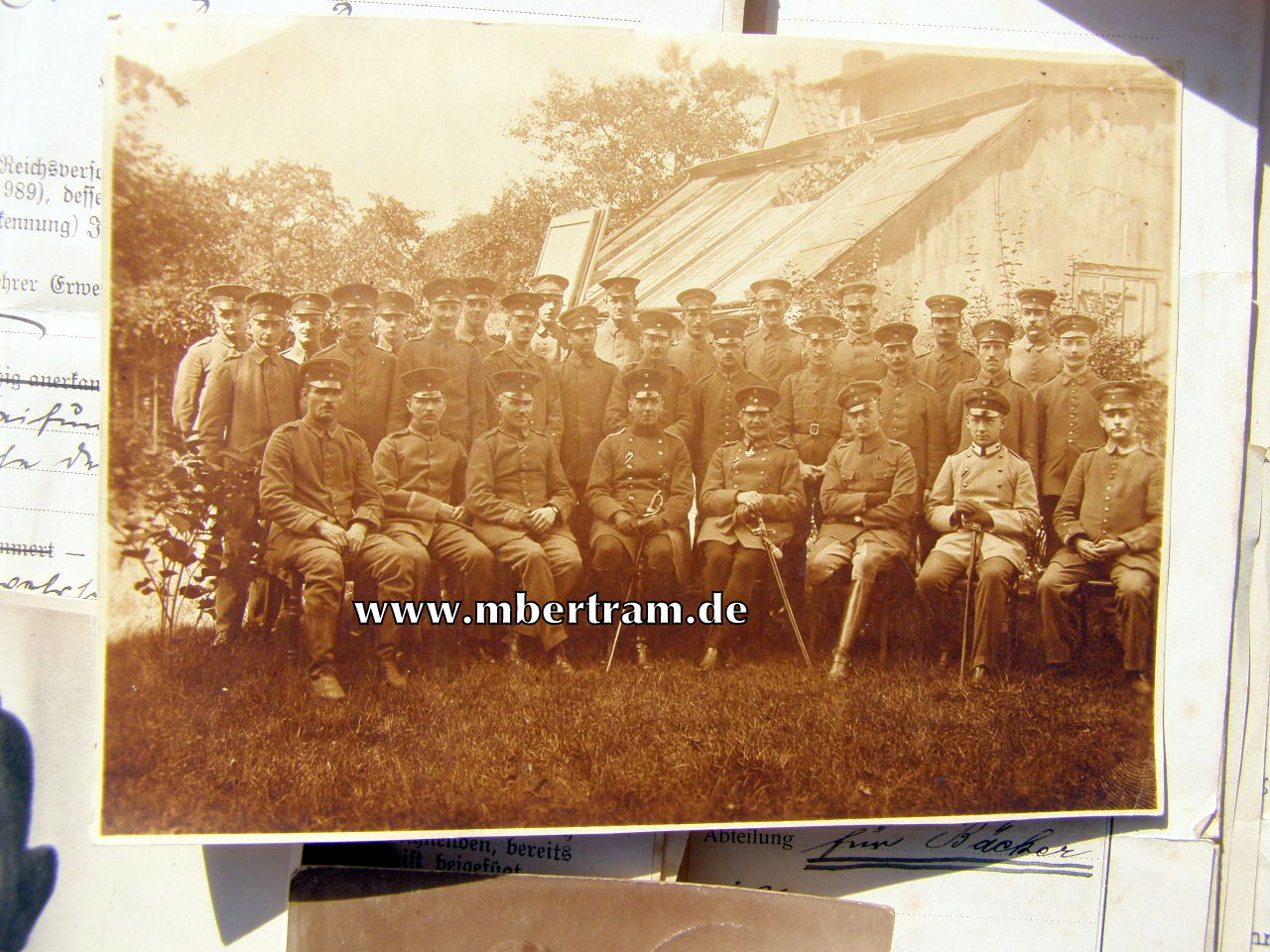 12438-7 Dokumenten: 2. Kp. Inf. Rgt. 137, Urkunde EK2...