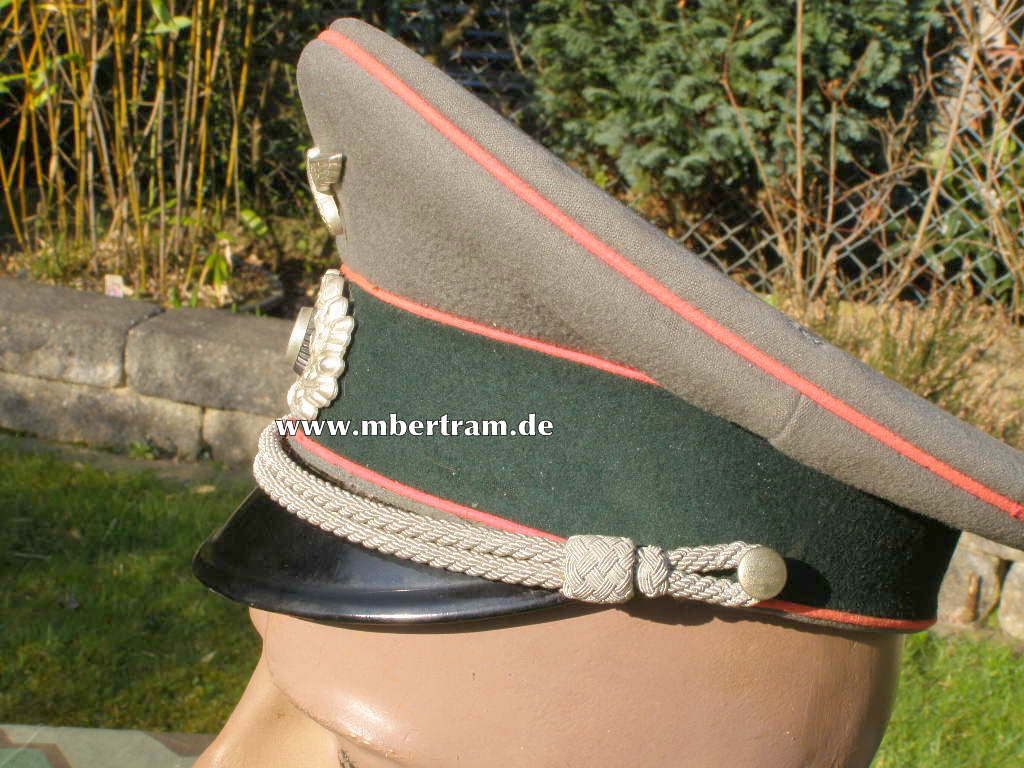 13587-2 Wehrmacht Schirmmütze Offizier Panzertruppe um 1941