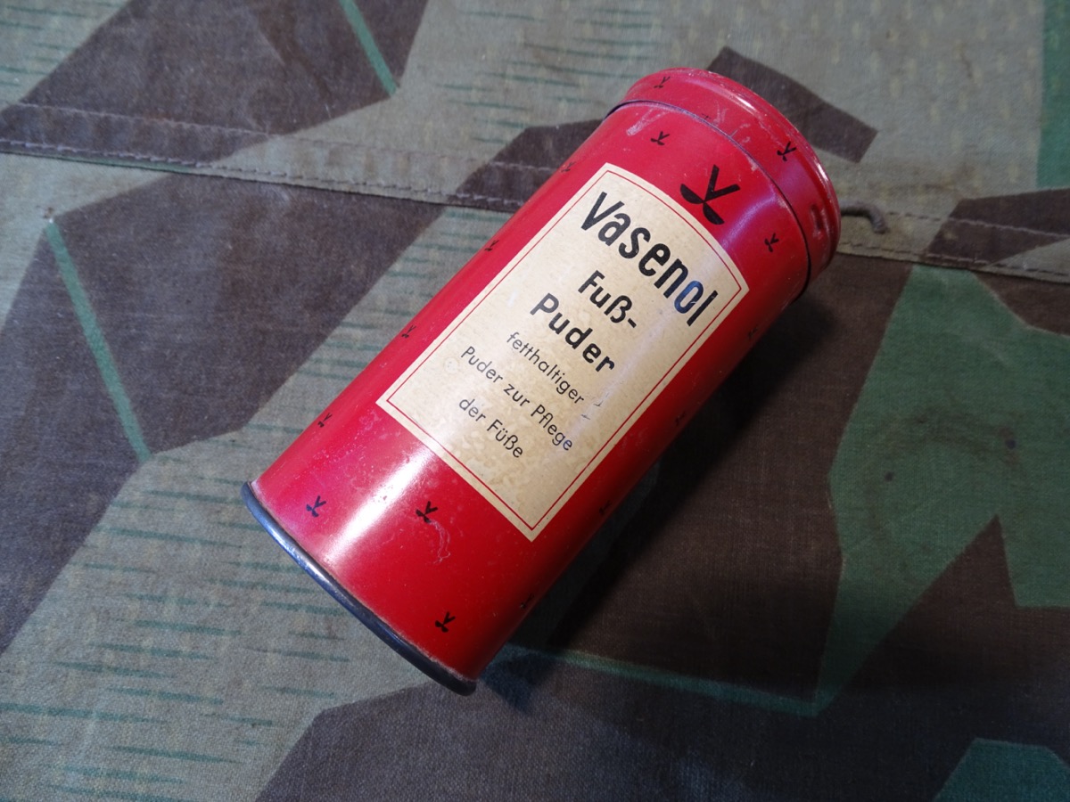 80 g Vasenol Fuß Puder, frühe BRD,  Ende 40er Anfang 50er Jahre, Baugleich auch von Wehrmacht verwendet. 