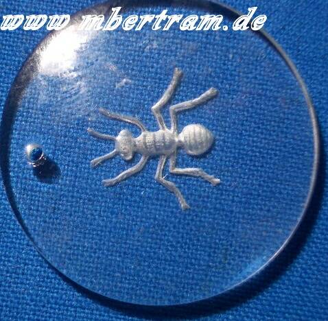 WHW Glasabzeichen "Ameise", März 1940, Serie Tiere des Dorfteiches