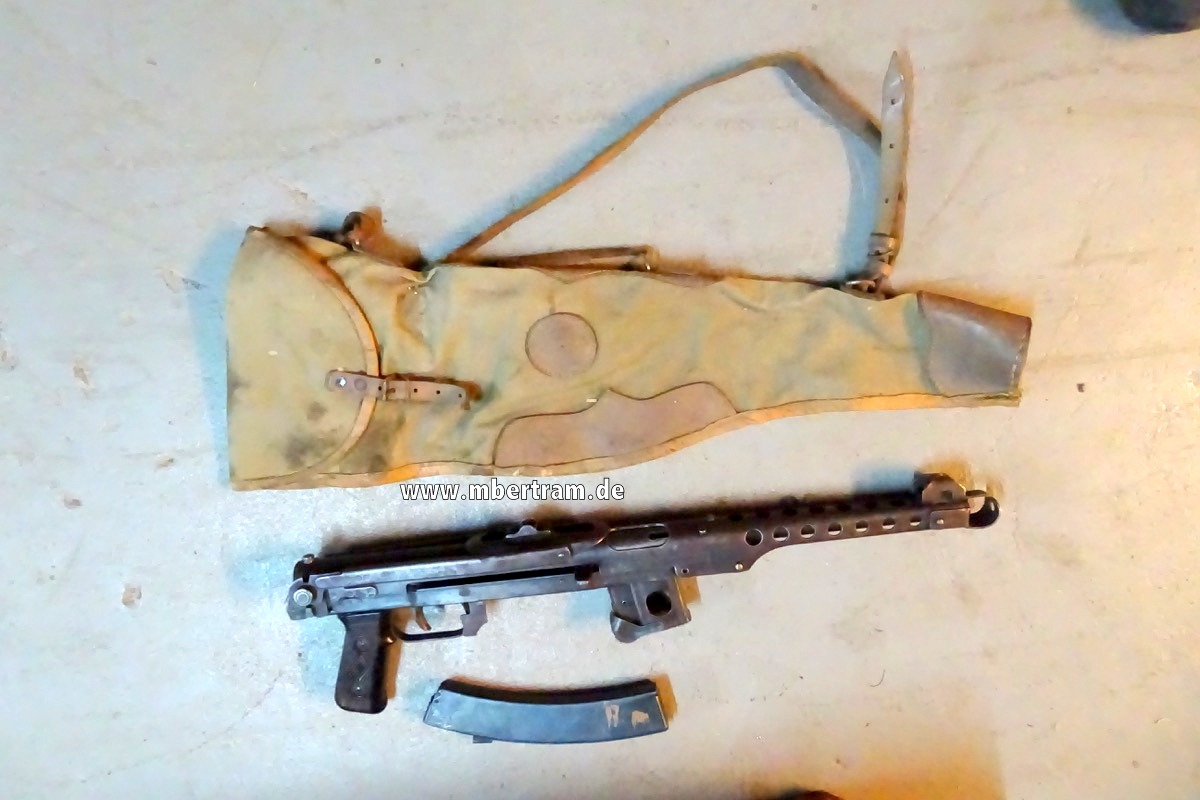 MP 40 / PPS 43 Waffentasche für Fallschirmjäger, Zustand 3-