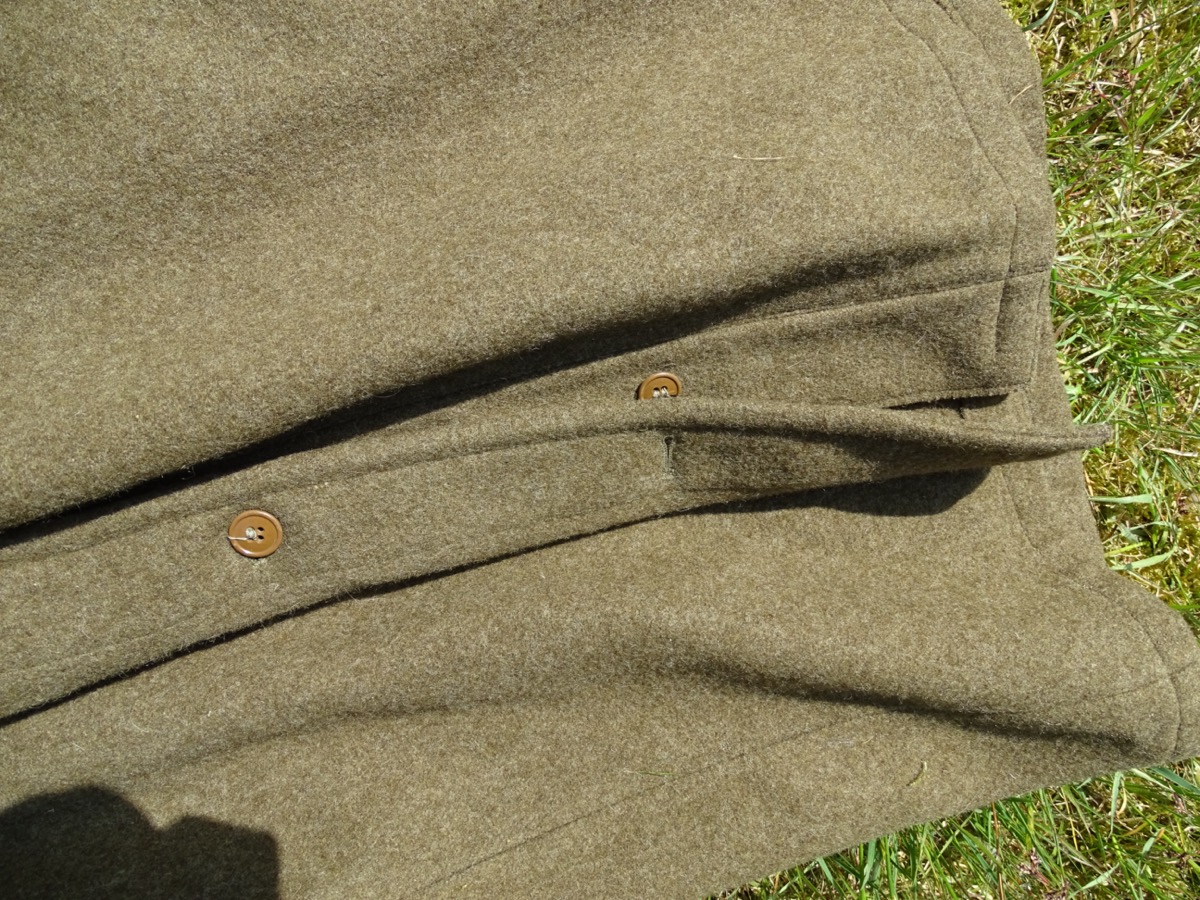 Felddienstmantel Britisch, Manschaften, grober Wollstoff, 2. ww ? Felddienstmantel Britisch, Manschaften, grober Wollstoff, 2. ww ?
