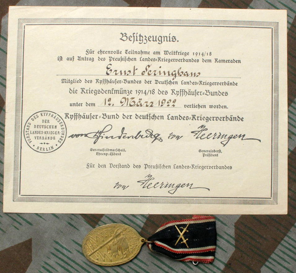 11560-2 Orden, Urkunden: Ehrendenkm. Landw. DA, Ehrenkr., Kyfh.