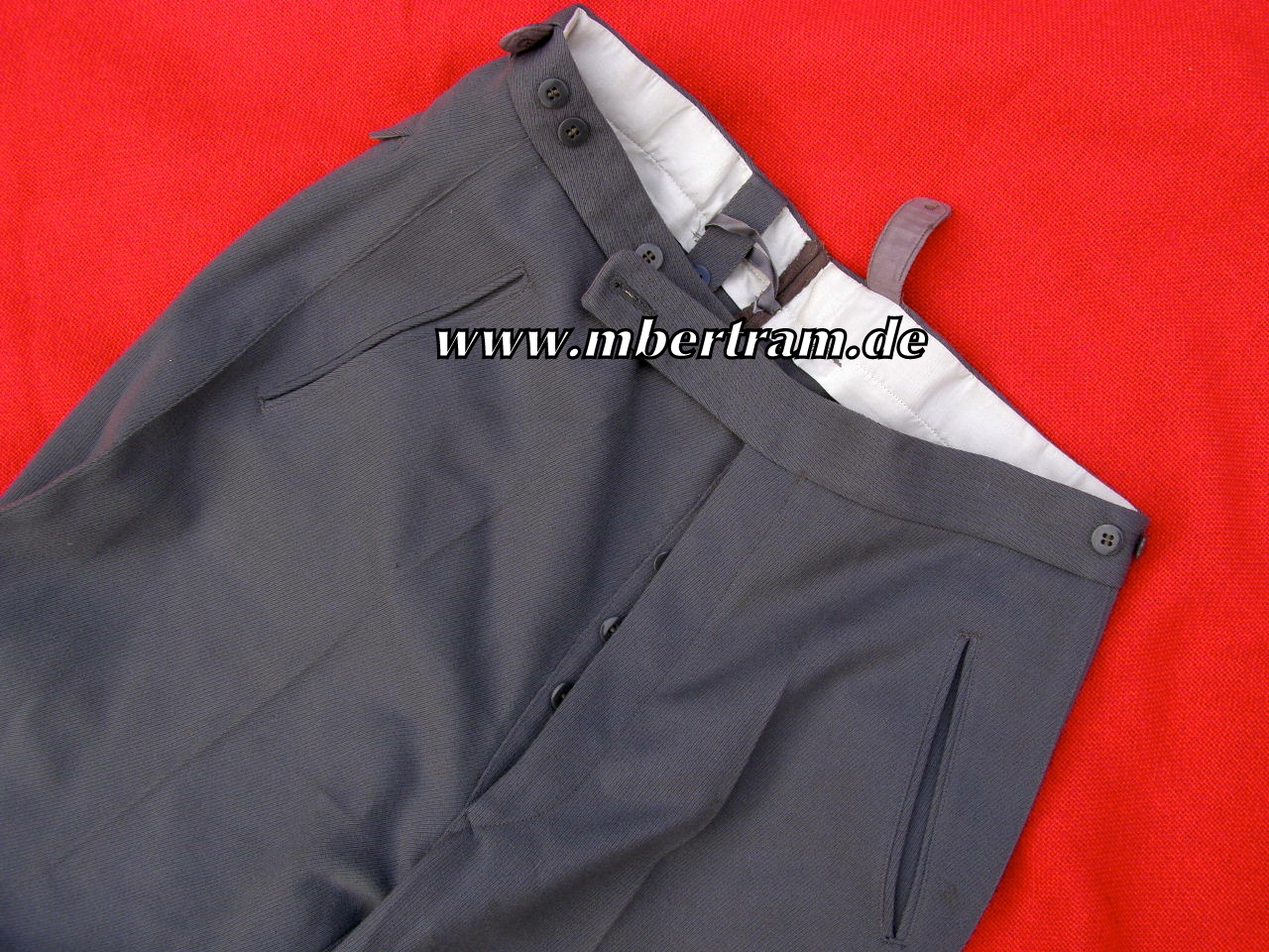 Replik: Steingraue Offiziers Breeches mit Lederbesatz