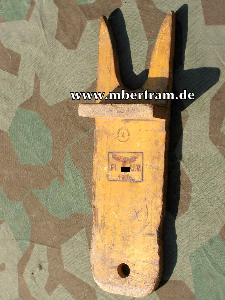 Luftwaffe Stiefelknecht mit Brandstempel: Adler, FL.UV.1936