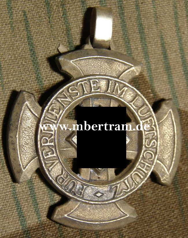 Luftschutz Ehrenzeichen 1. Stufe, Feinzink vergoldet ab 1944