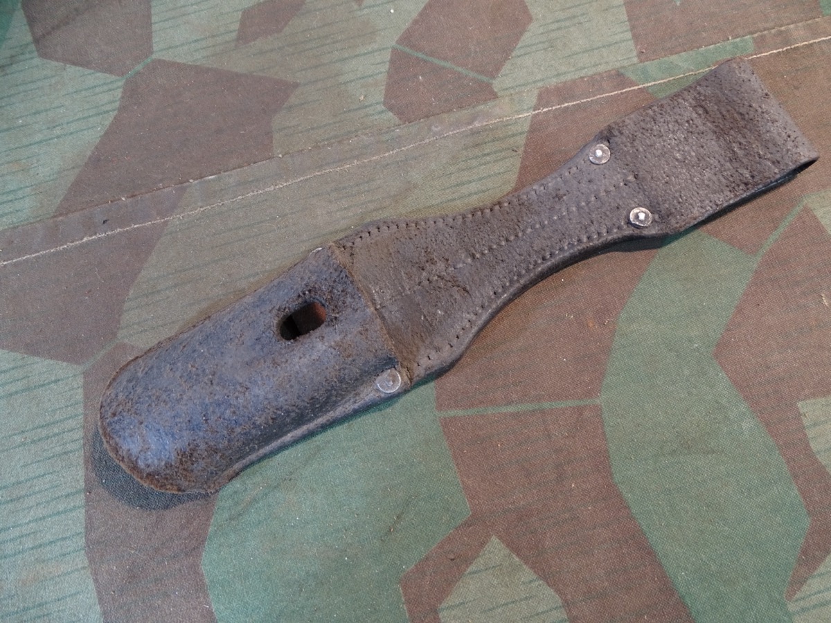 Wehrmacht, Koppelschuh zum Seitengewehr M 1884/98 von 1937
