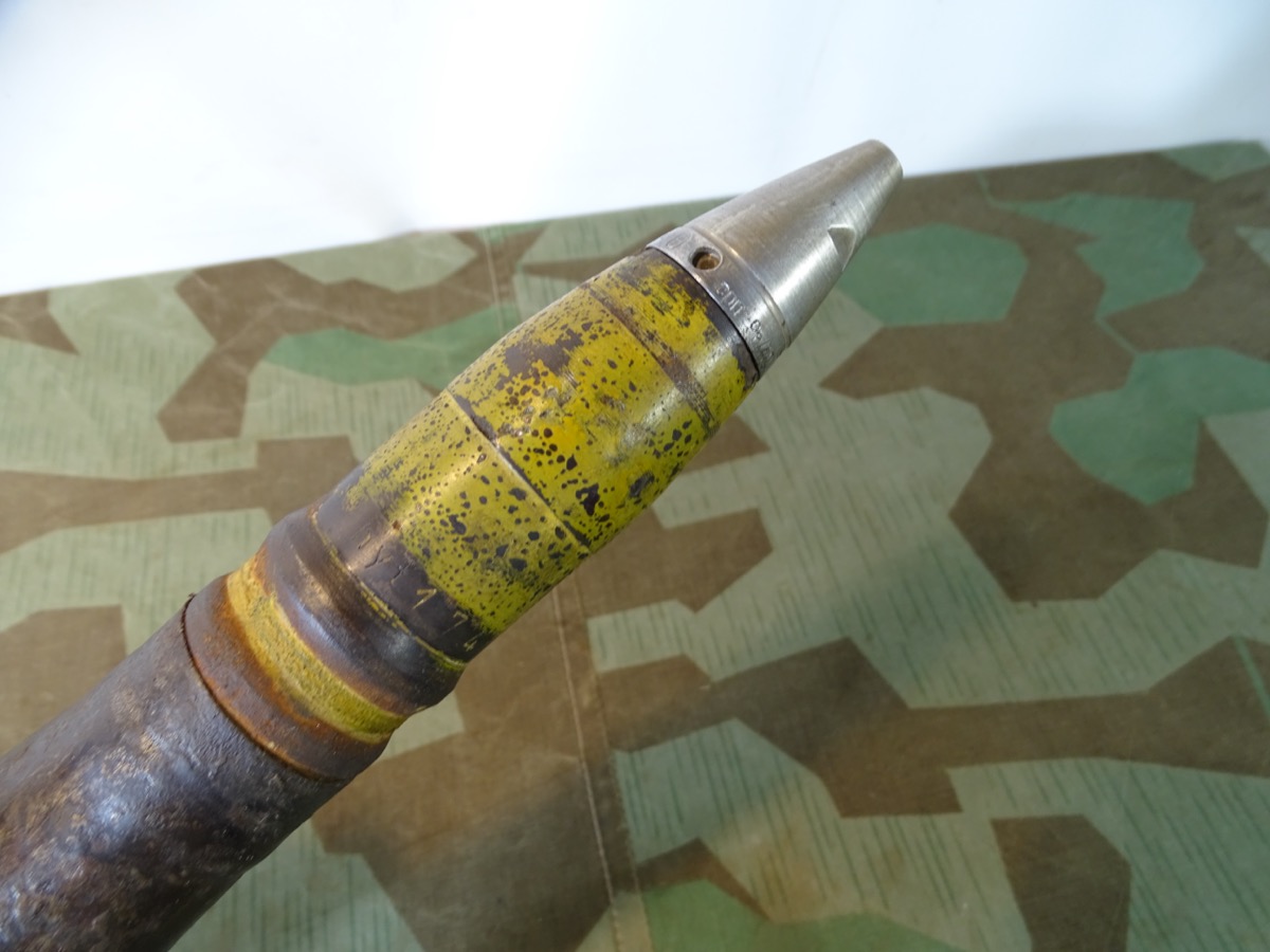 Deko Spreng Granate 3,7 cm Kriegsmarine Flak mit Hülse und Aluzünder , Originallack