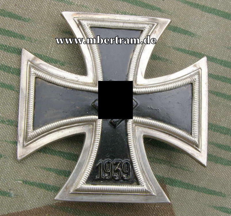 Eisernes Kreuz 1. Klasse 1939, Messingkern.