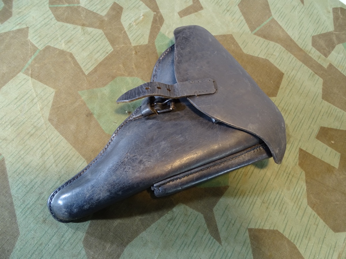 Wehrmacht / Waffen SS, P 08 Koffertasche, Hst.:  Otto Koberstein Landsberg a.L 1942,  WaA Adler, "P 08"