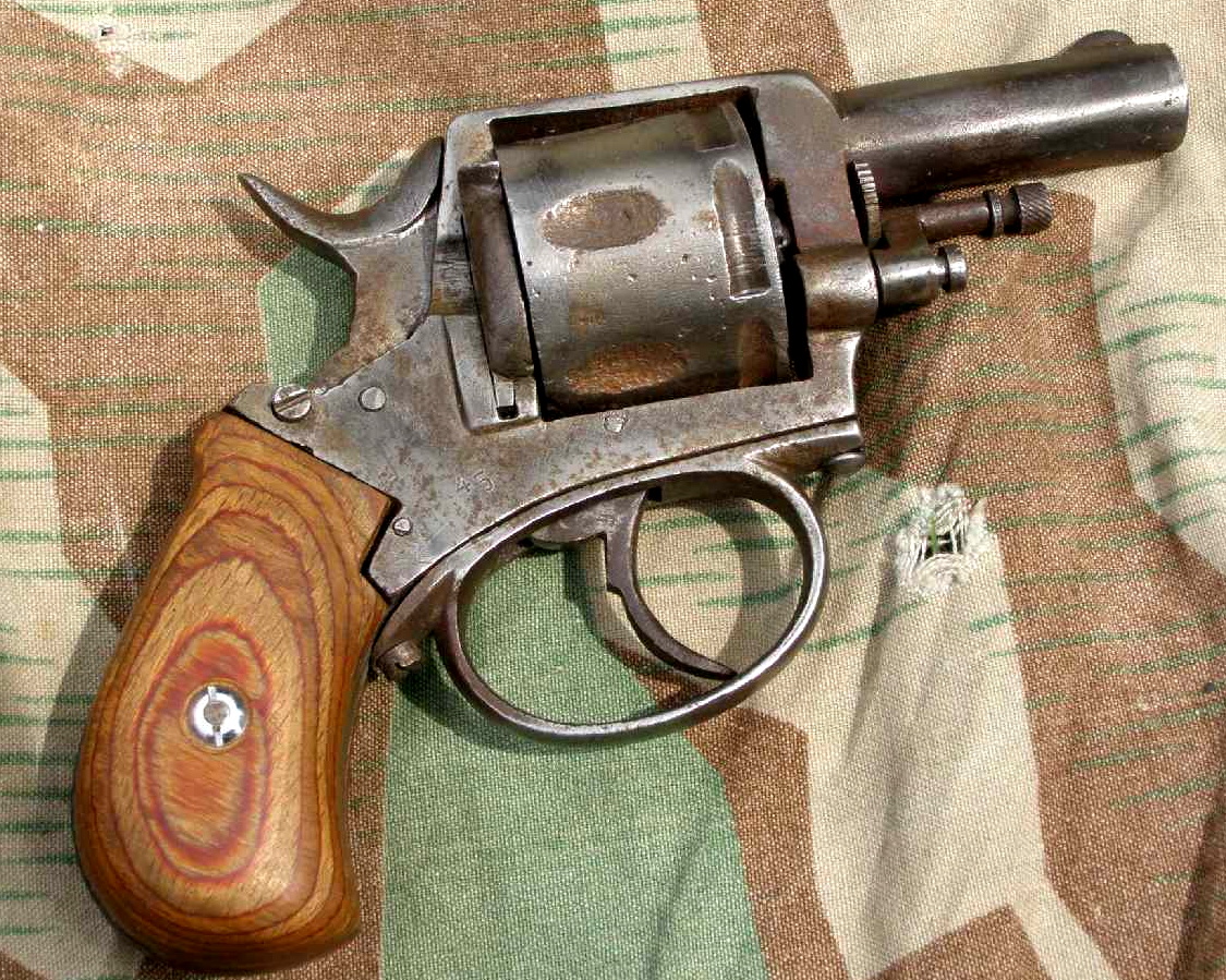 5522-1 Deko Taschen Revolver um 1915. Reine deko Waffe, ca.9mm