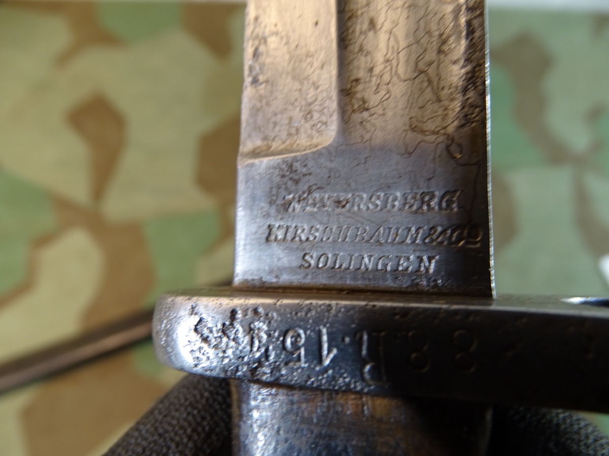 Seitengewehr 1871/84, kurz, deutsches Kaiserreich mit Laufring, Lederscheide, Koppelschuh, Weyersberg SG Seitengewehr 1871/84, kurz, deutsches Kaiserreich mit Laufring, Lederscheide, Koppelschuh, Weyersberg SG