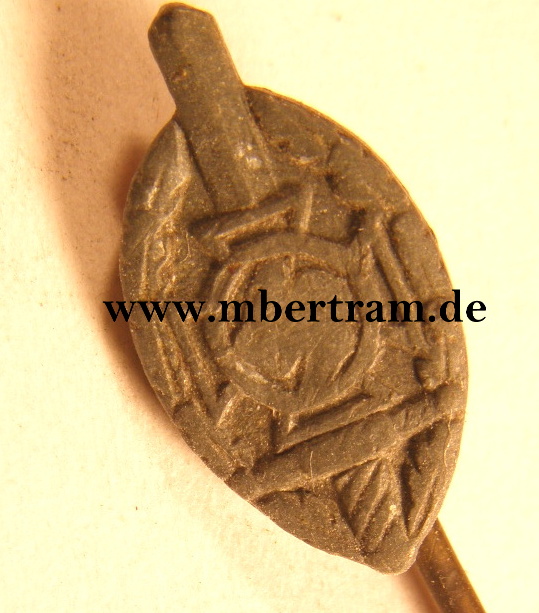 ( NSKOV ) Mitgliedsabzeichen klein, h ca.12mm, entnazifiziert