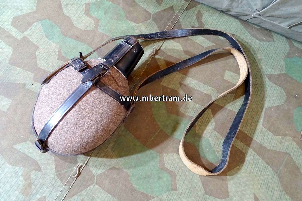 Wehrmacht /Waffen-SS: 1l Labeflasche für Gebirgsjäger u. Sanitäter