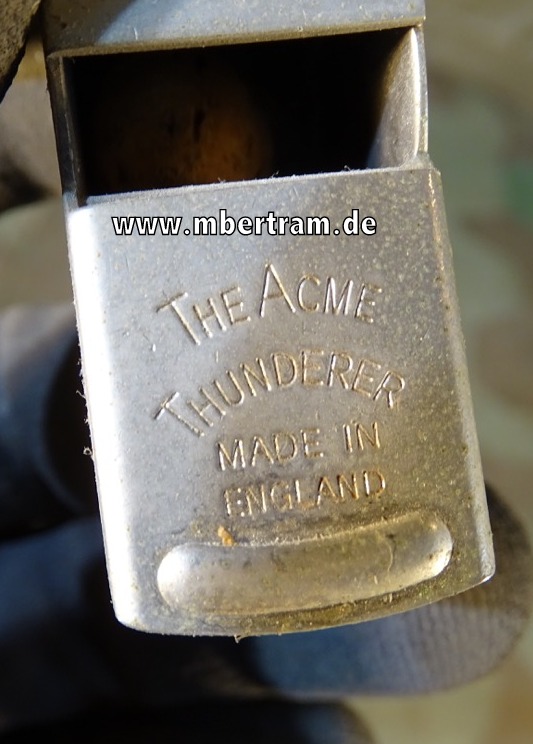 WD BRITISH ARMY ACME THUNDERER WHISTLE CN 973-6266 WITH LANYARD