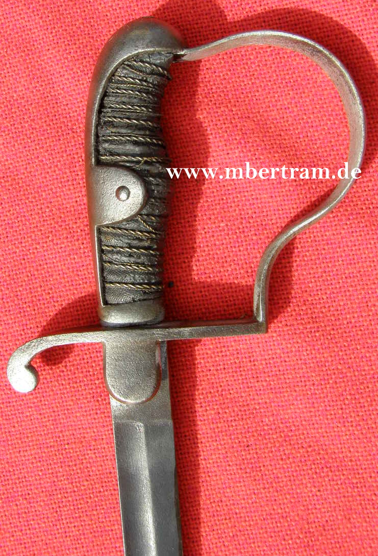 10305-2 Artillerie Einheitssäbel , preussisch um 1916, ohne Scheide