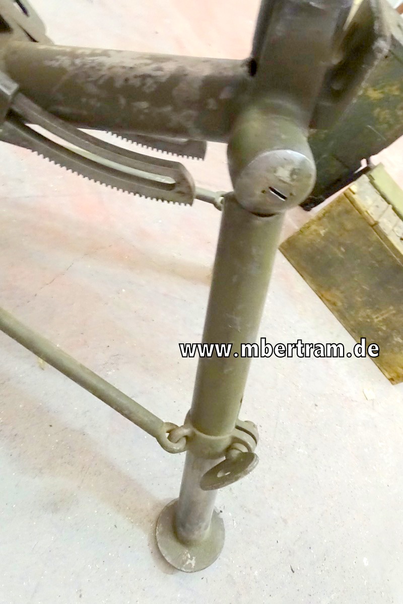 13015-37 Deko MG Schwarzlose 07/12, 1. Weltkrieg mit Lader und 2 Gurtkästen, Selten !