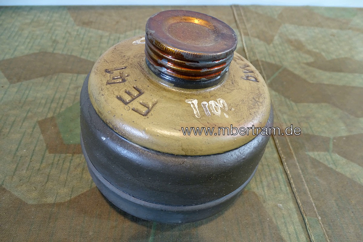 Gasmasken Filter FE 41 Wehrmacht, Tropenausführung,  Afrika Korps, beide Verschlüse