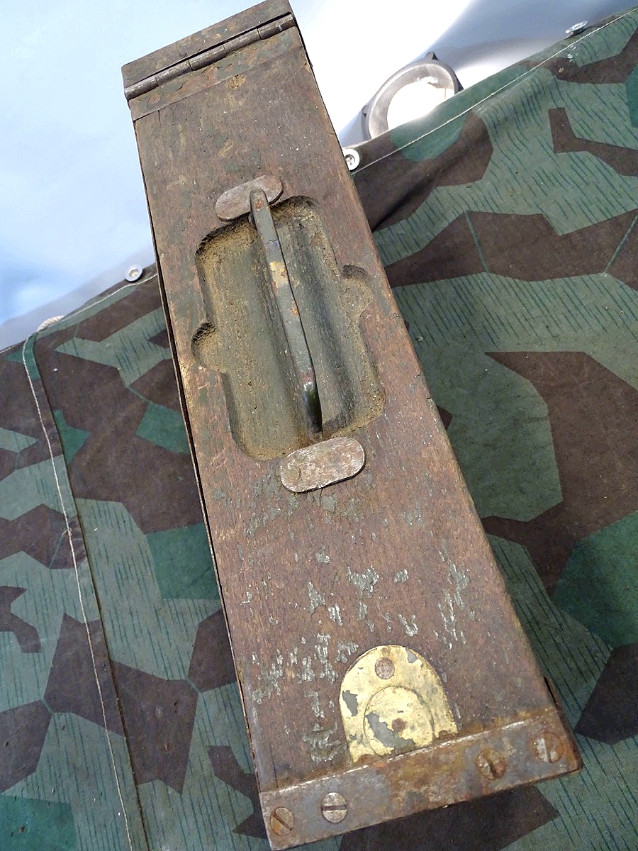20908-5 MG 08 Patronenkasten mit rundem Drücker 1. Weltkrieg