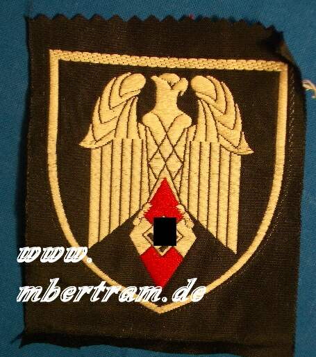 Ärmelabzeichen für Gefolgschaftsfahnenträger 1938 Bevo