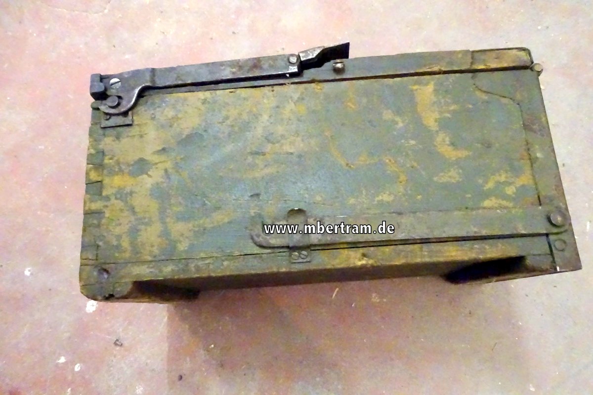 13015-15 Deko MG Schwarzlose 07/12, 1. Weltkrieg mit Lader und 2 Gurtkästen, Selten !