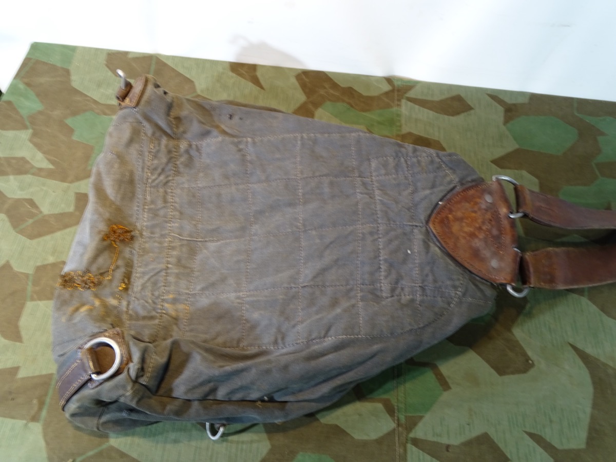 Blaugrauer Luftwaffen Rucksack mit kpl. Beriemung LBA 1937