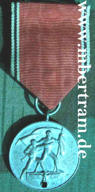 Medaille "13 März 1938" mit Band